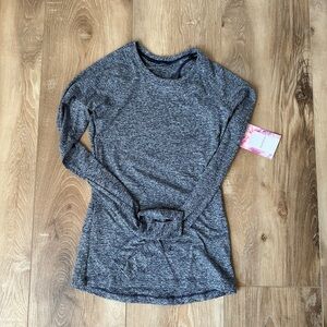 Fleo Foundation Full Long Sleeve